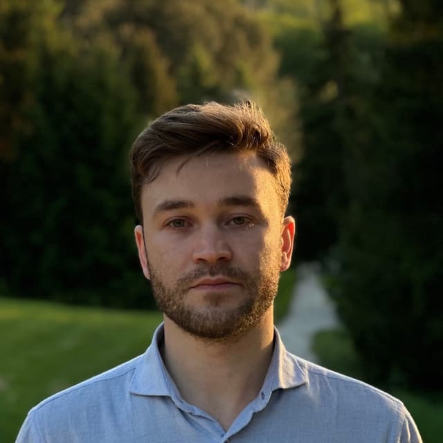 Vladislav Siumbeli | Software Engineer